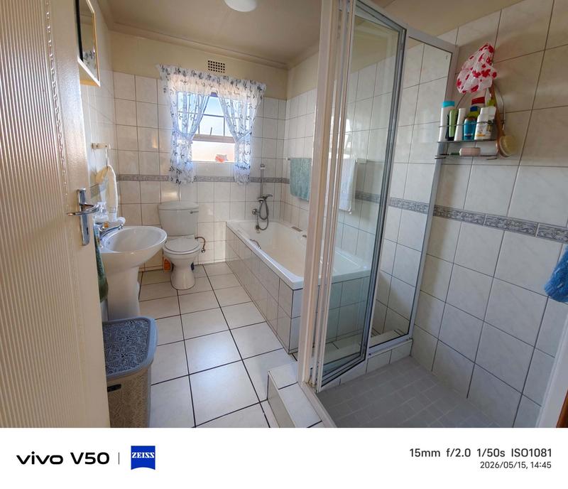 2 Bedroom Property for Sale in Hartenbos Western Cape